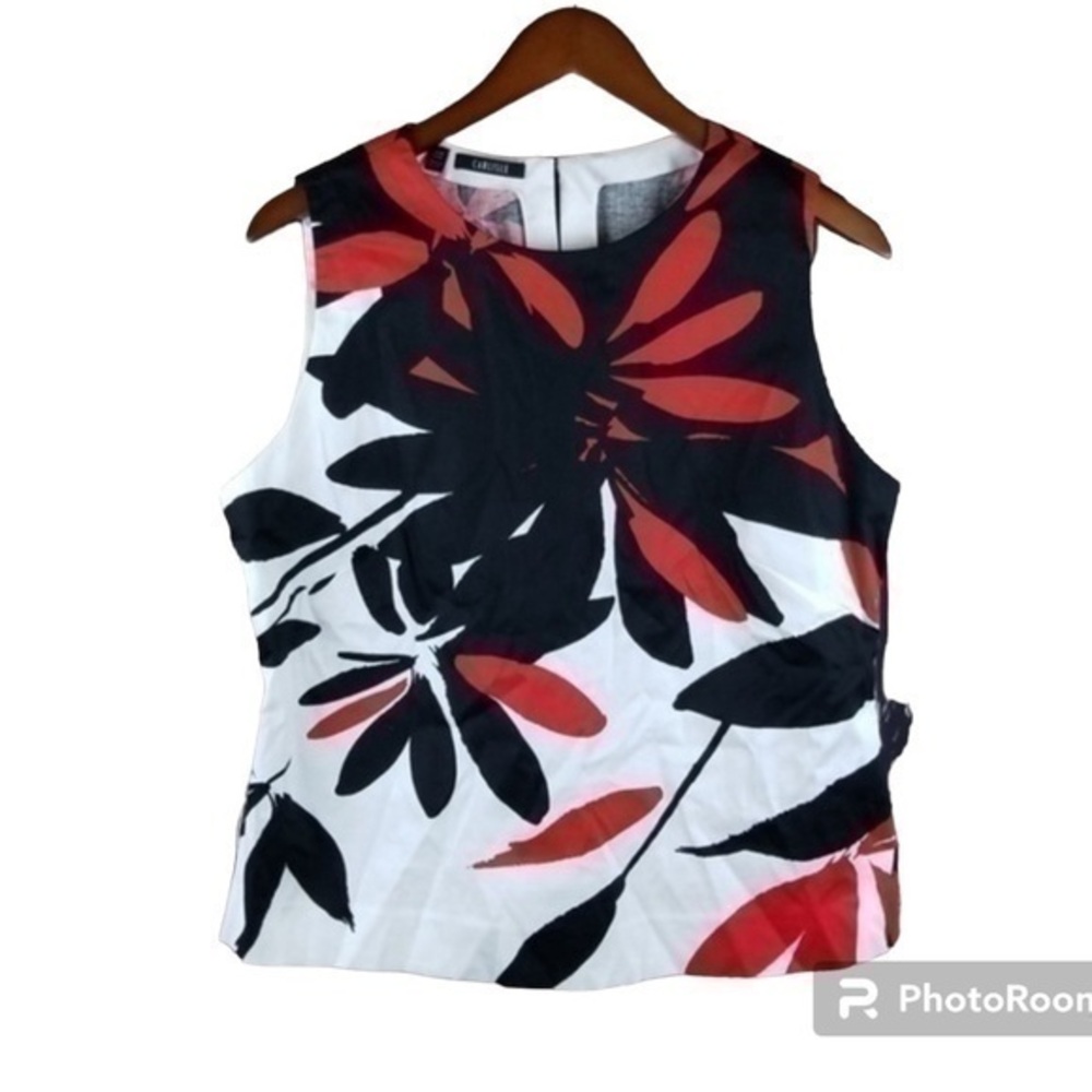Womans CARLISLE top size 14